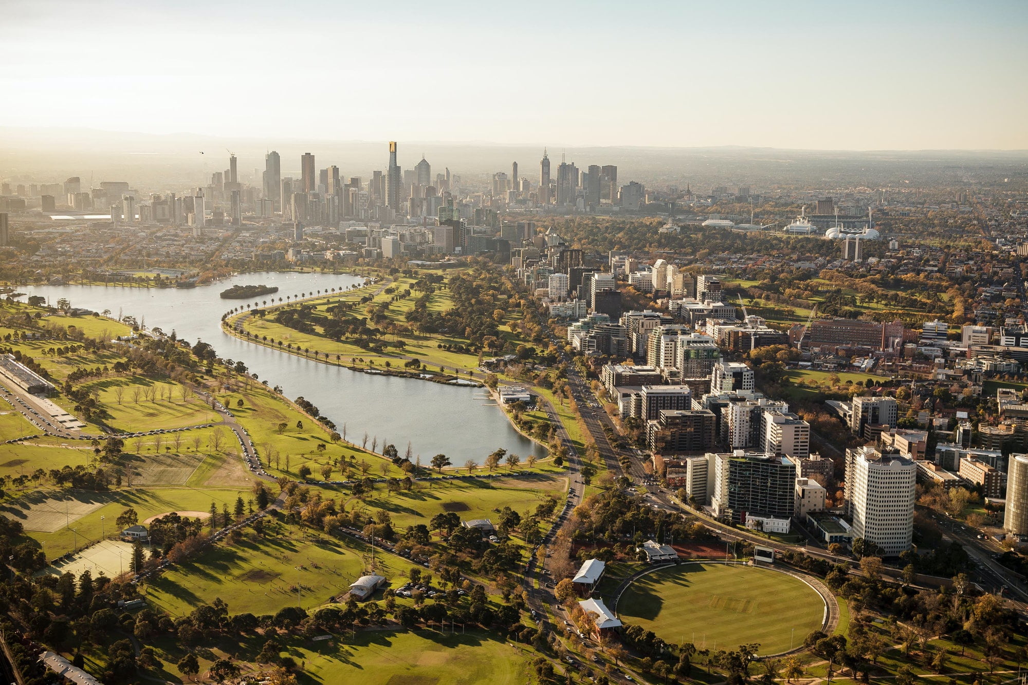 Melbourne August 2025 Commercial & Industrial Market Update